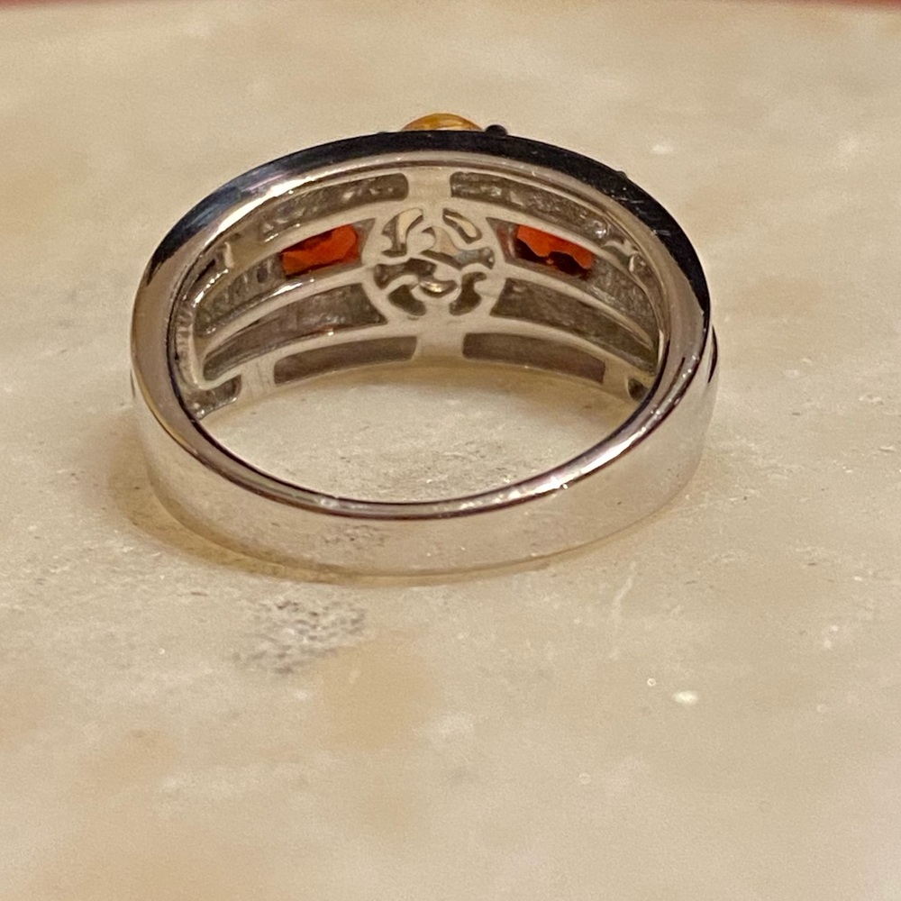 NWOT GARNET AND TOPAZ STERLING RING - Picture 6 of 10